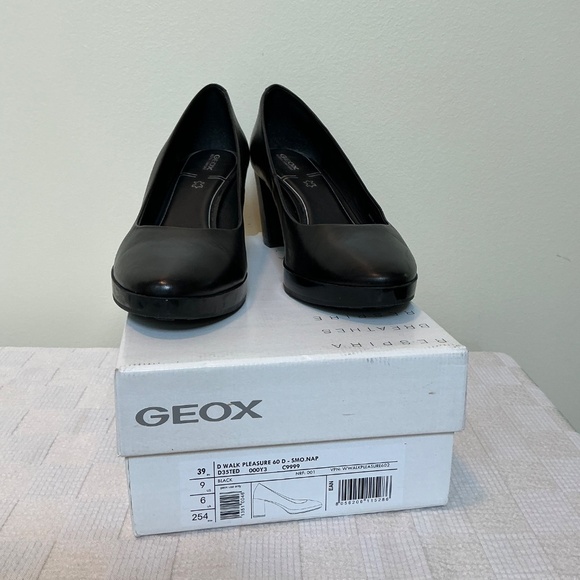 GEOX Walk Pleasure Black Block Heel Pumps, Size 8 - Picture 3 of 7